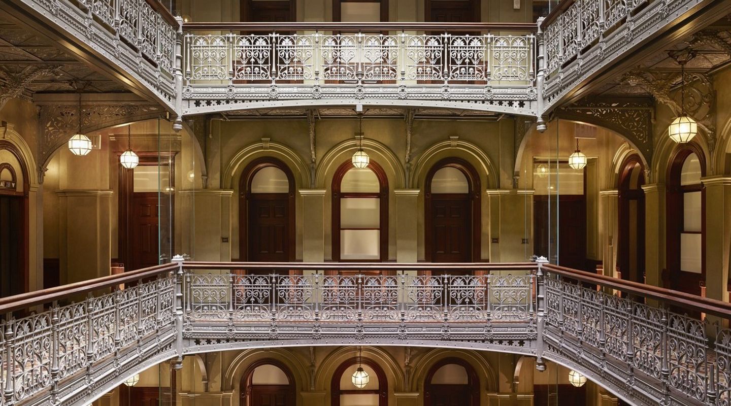 Un tesoro renovado: The Beekman Hotel, New York