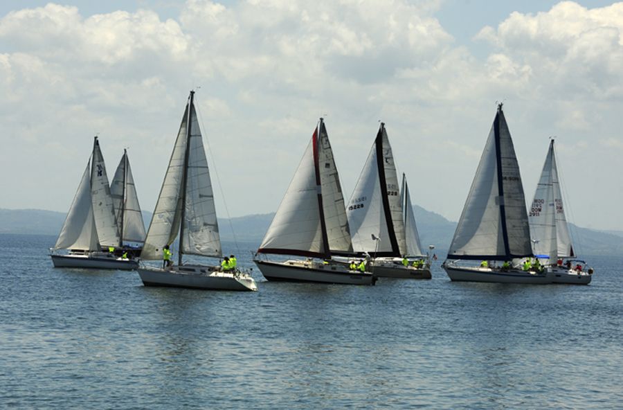 Celebración de Samaná Bay Spring Regatta