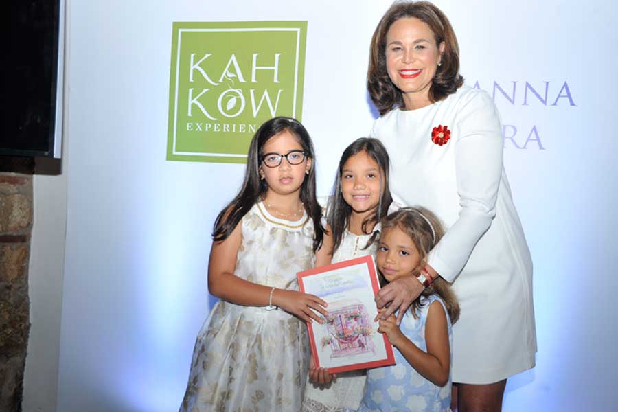 Rosanna Rivera presenta su libro “Un gatito en la Ciudad Colonial”