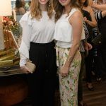 9 Liza Azar y Gabriela Alvarez