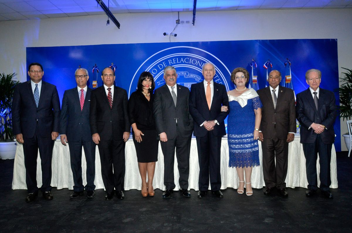 Presentan segunda edición de Solo la verdad