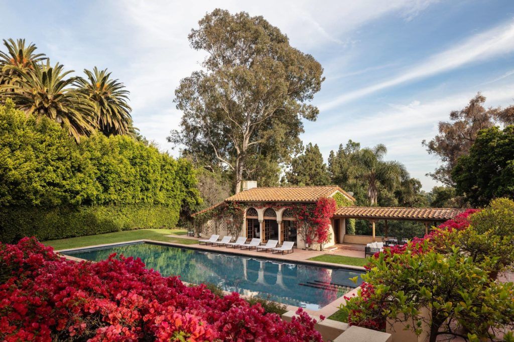La legendaria residencia Owlwood Estate de Holmby Hills de Marilyn Monroe