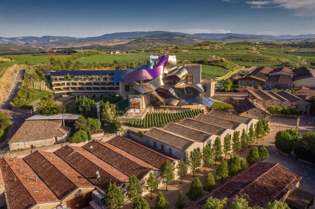 hotel-marques-de-riscal-a-luxury-collection-12