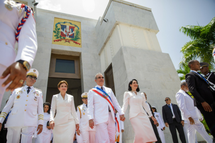 PRINCIPAL Carlos Luciano Díaz Morfa, Raquel Peña, Luis Abinader y Raquel Arbaje