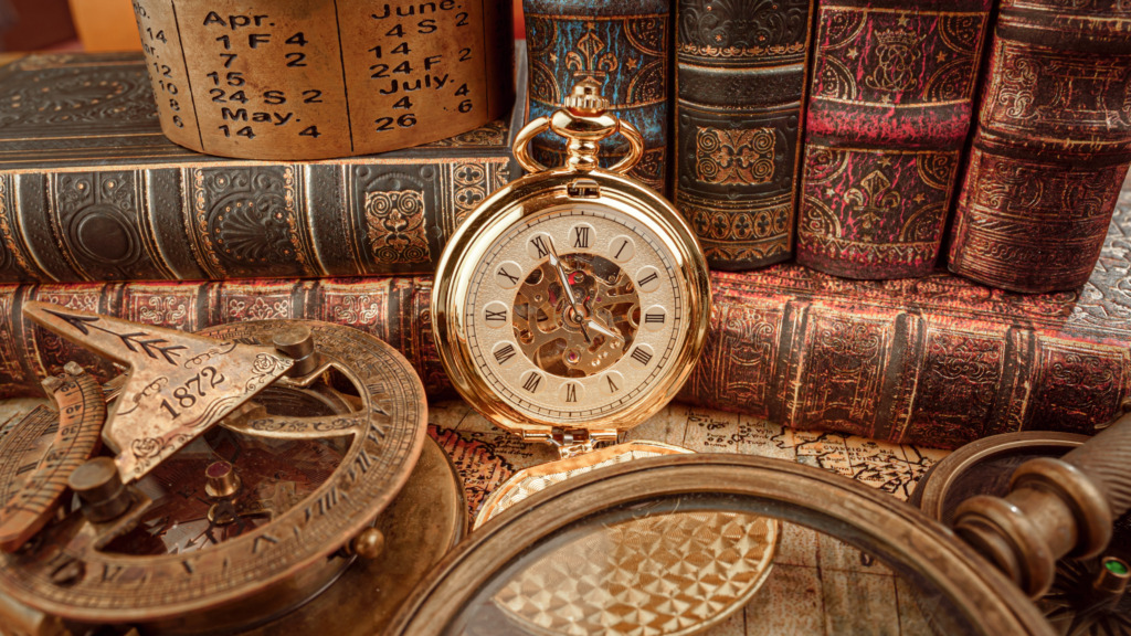 Vintage,Pocket,Watch.,Vintage,Background,Concept,Of,Time,History.