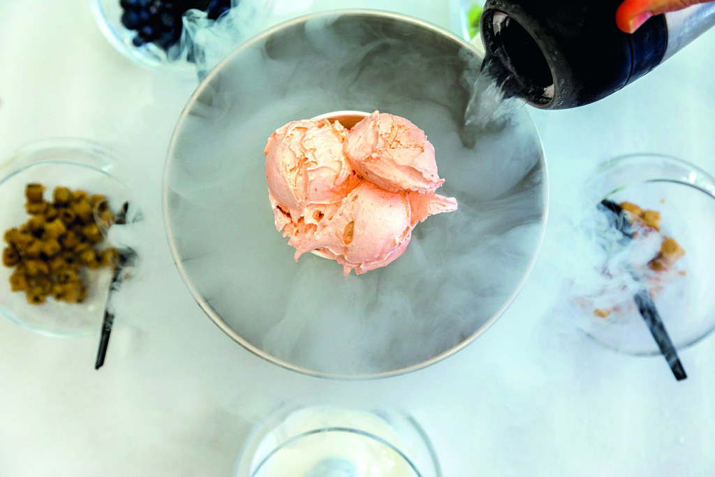 ¿Qué nos trae el 2025? Un año Cargado de emociones 2 cocina futuro