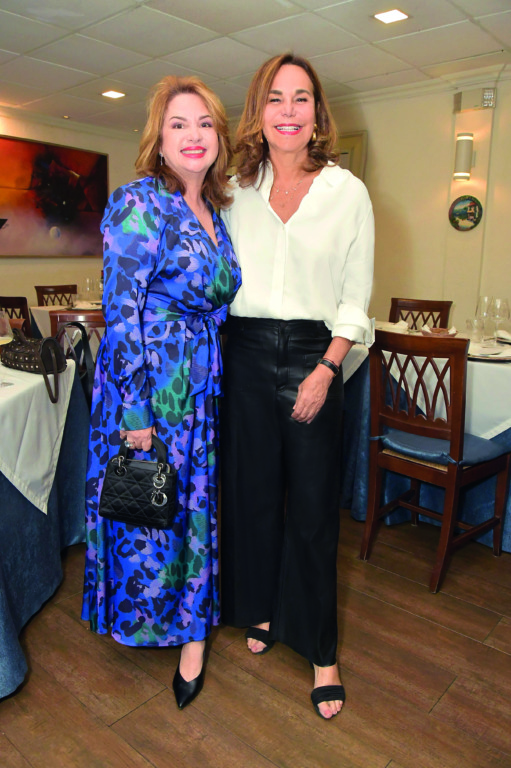 Una noche en honor a Antonio Pompa-Baldi 1 Ana Cristina Ruiz y Rosanna Rivera•