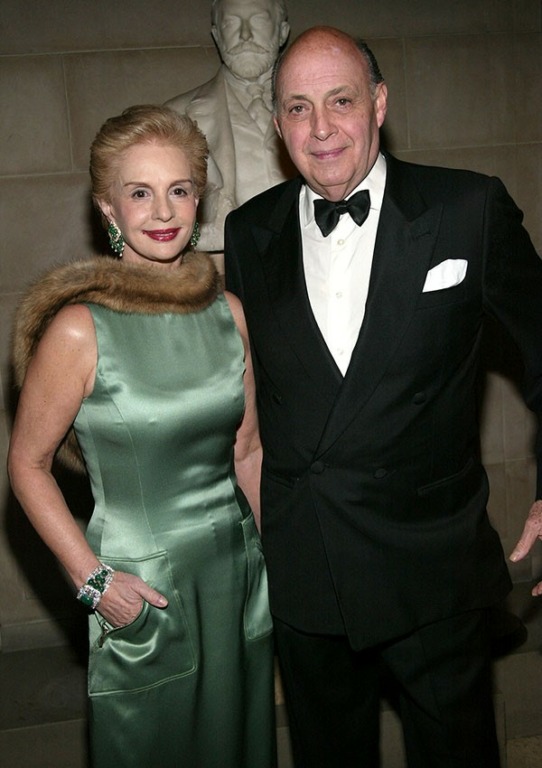 Fallece a los 91 años Reinaldo Herrera, el marido de la diseñadora Carolina Herrera 1 GmW twlWwAAlyOR