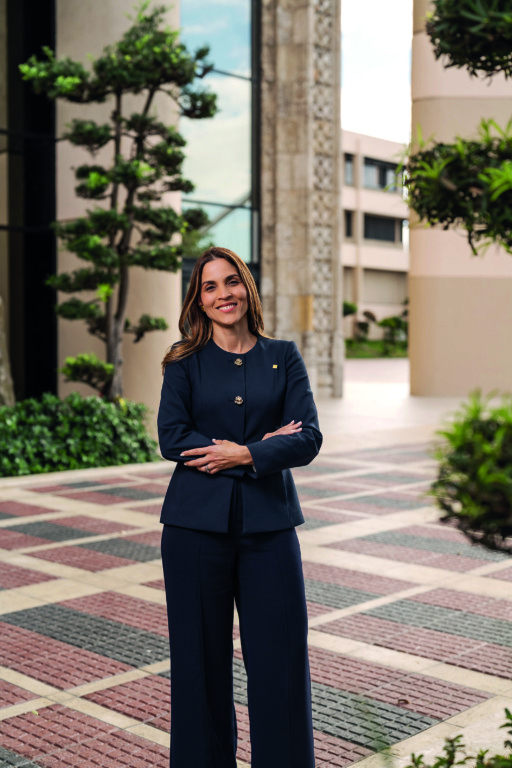 Banco Popular Dominicano 19 ISM09733 Elisha Fermin