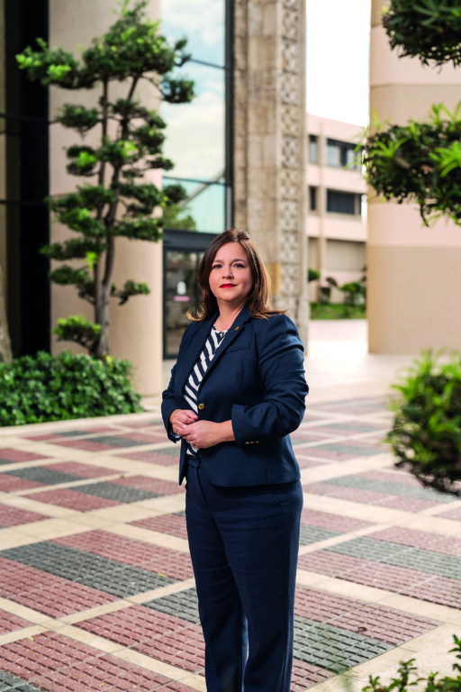 Banco Popular Dominicano 22 ISM09767 Aimee Abbott
