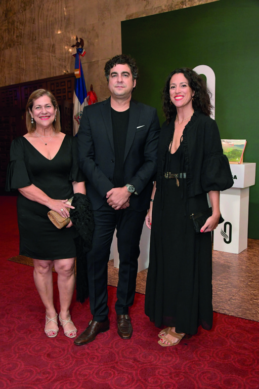 Vivian Dickson Arturo Dickson y Mariana Rubio