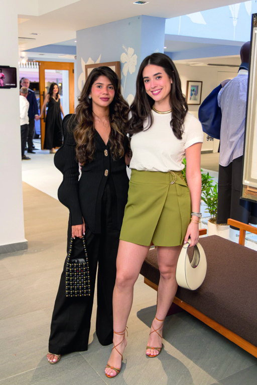 Gamundi-Houellemont lanza su marca con la colección “Isleño” en Indómita 5 Aalyah Gonzalez Sofia Delance