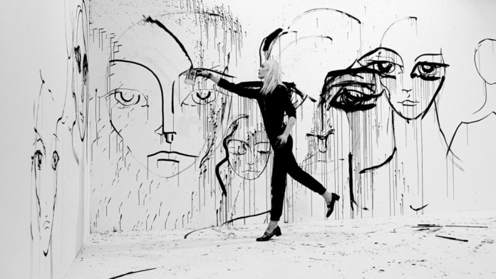 Kate-Owen_Dior-Sasha-Pivovarova_Painting_098bw-scaled