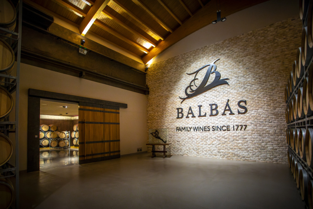 Patricia y María Balbás: Séptima generación de Bodegas Balbás 5 Q4A1054 Mejorado NR