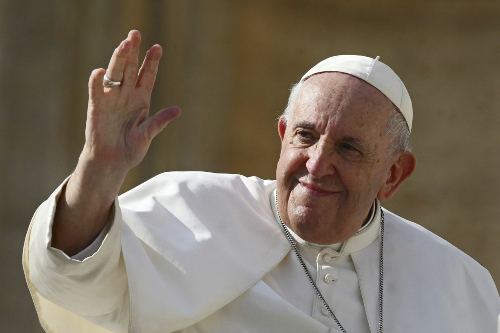El Papado: tradición, poder y el futuro de la iglesia católica 1 papado