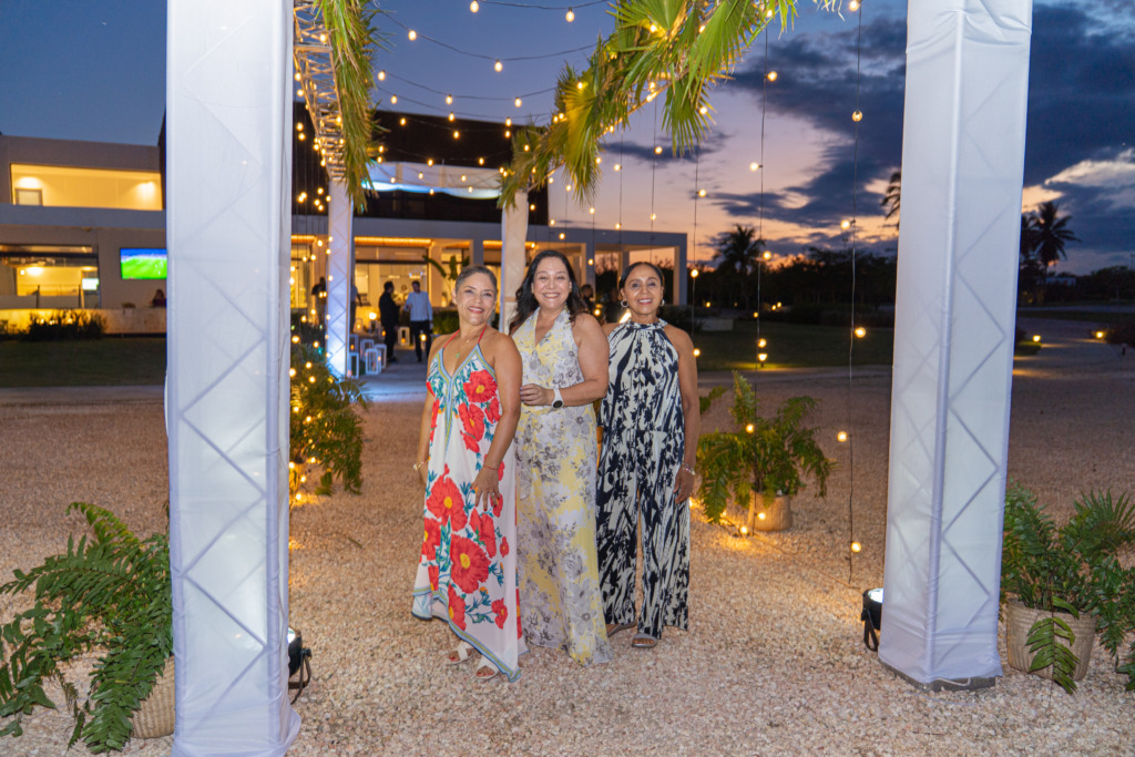 Playa Nueva Romana inaugura el primer campo de golf ilumiado en República Dominicana 8 MELINA AZA MONICA DI ZIO Y TANIA NAVEO