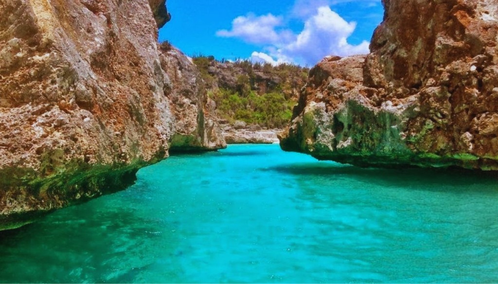 8 lugares emblemáticos de la República Dominicana: Tesoros naturales, históricos y culturales 10 Playa Bahia de las Aguilas