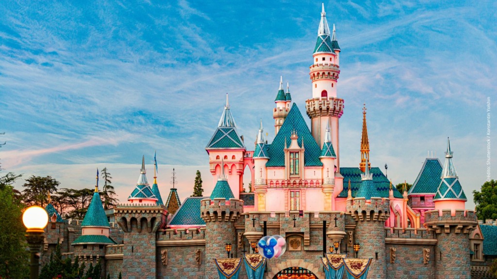 Disneyland celebra sus 70 años de éxito y magia 1 expansion parques disney anaheim