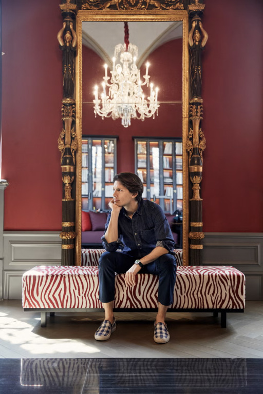 Edgardo Osorio Ceo de Aquazzura: "cuando una mujer adquiere un par de mis creaciones quiero que se sienta como si estuviera de vacaciones" 6 tcx090117aquazzura003 1@ Cyrill Matter copy