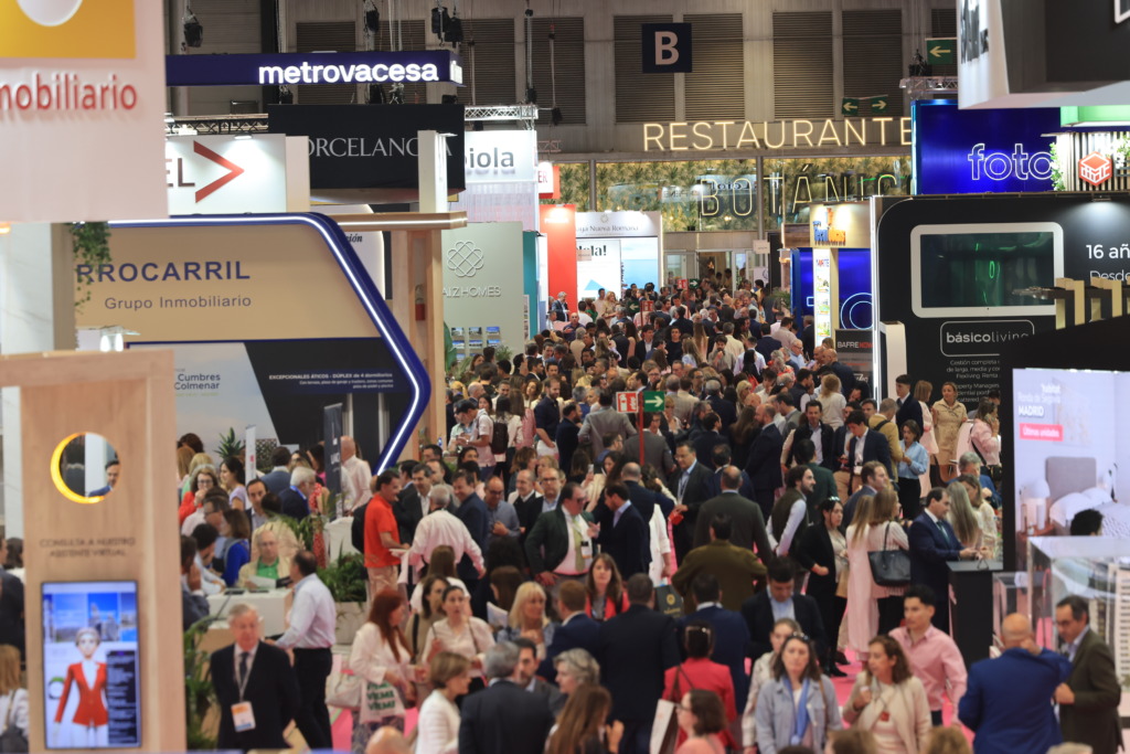 Con récord de visitantes, Playa Nueva Romana destaca en la Feria Inmobiliaria Sima 2025 de Madrid 2 JOY 1124