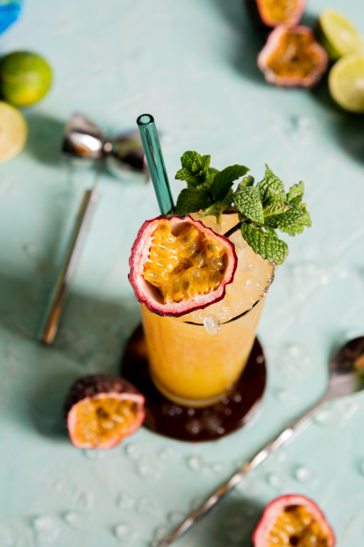 Paloma de coco y chinola 3 Passionfruit Swizzle Cocktail 12 1