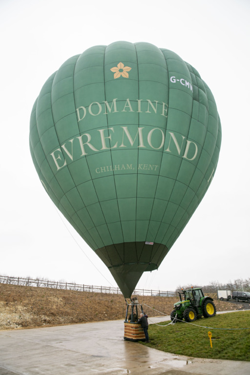 Domaine Evremond: Esa primera vez en el Jardín de Vinos de Inglaterra Parte 2 5 Taittinger 011 0282