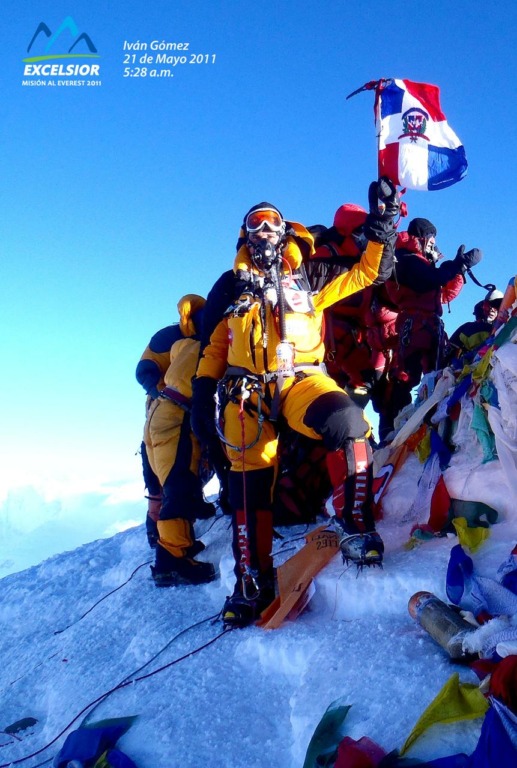 Iván Gómez: Conquistando la cima de cada continente 3 WhatsApp Image 2025 06 25 at 11.08.18 AM 1
