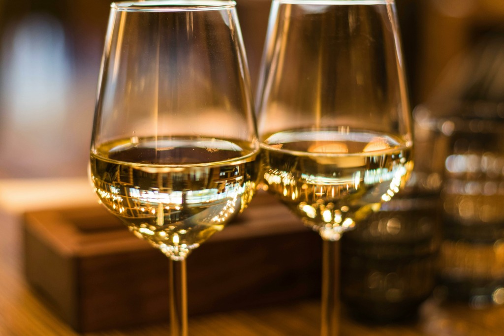 Vinos y quesos; cómo combinarlos para vivir una experiencia exquisita 10 pexels valeriya 1123260