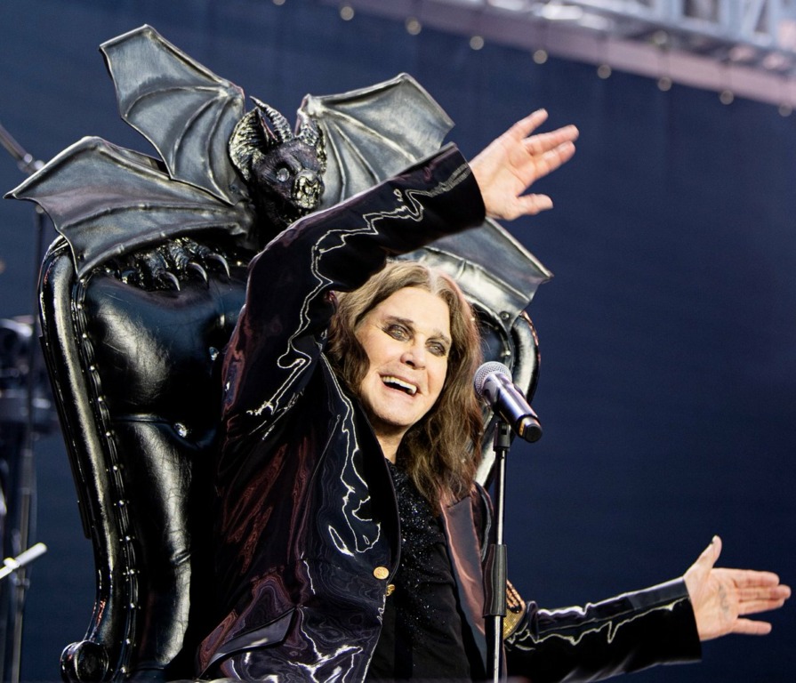 Ozzy Osbourne, el Príncipe de las Tinieblas que redefinió el 'heavy metal' 4 Gwe7bBubEAYOhGY