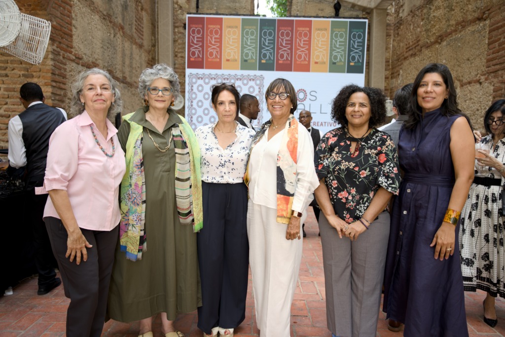 Conexión LiLeón, una nueva etapa 5 Iris de Mondesert Lidia Leon Ines Tolentino Rosanna Pons Iris Perez y Yamile Eusebio