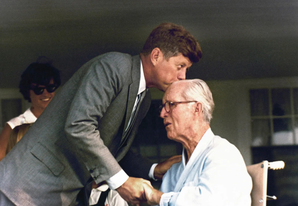 Raíces poderosas: El legado vivo que padres extraordinarios dejaron a sus hijos 2 Joseph y John F Kennedy