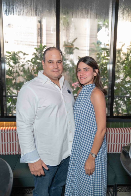 BlueMall Santo Domingo celebra a los padres con su nueva promoción “For Him From BlueMall” 2 JulioArencibia RosaArencibia