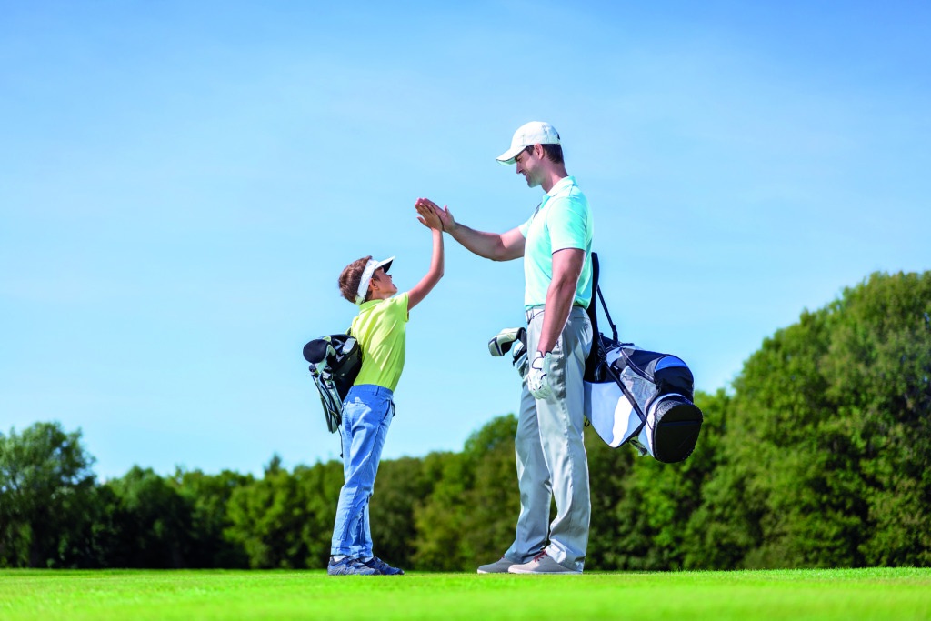 Herencias con estilo: hobbies transmitidos por los padres y abuelos a las nuevas generaciones 2 shutterstock 376510321