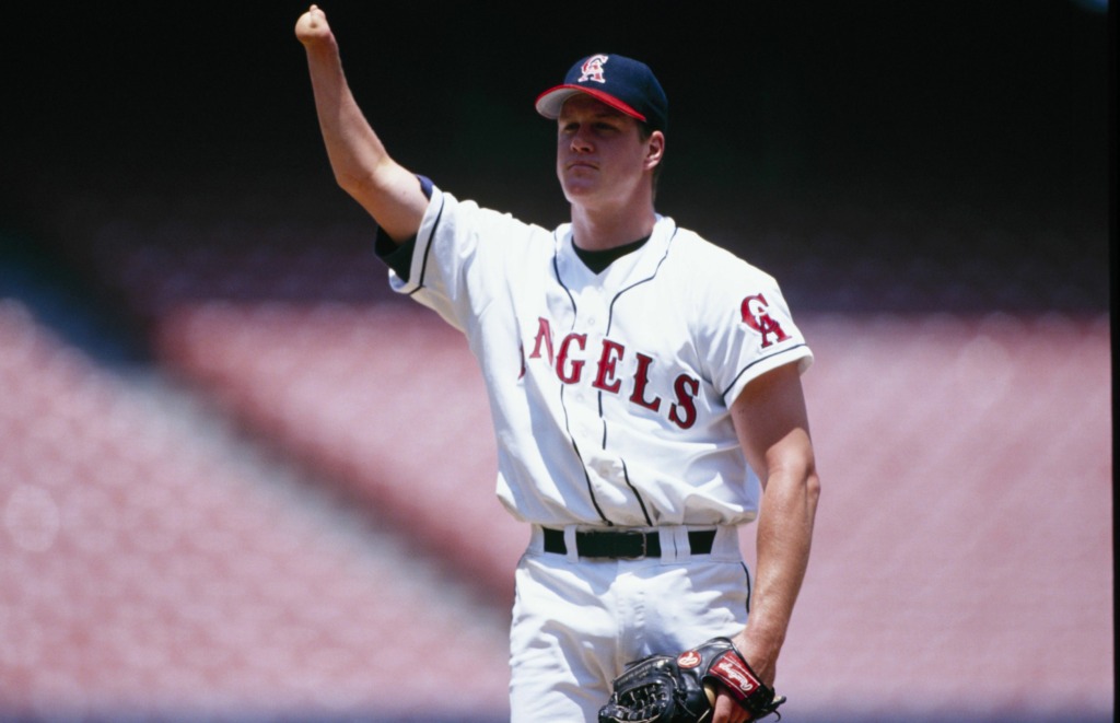 Los atletas que han superado obstáculos significativos para triunfar en el deporte 5 Jim Abbott