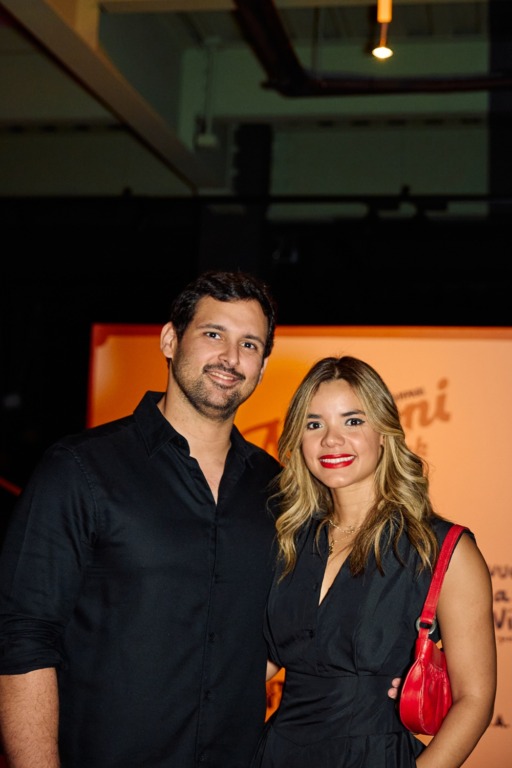 Negroni Week 2025 inicia en República Dominicana con una noche de arte y sabor en Altri Tempi. 2 Miguel Sanz y Maria Cristina Catillo