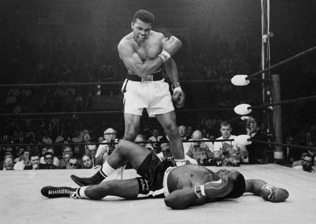 Los atletas que han superado obstáculos significativos para triunfar en el deporte 4 Muhamed Ali