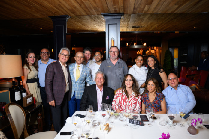 Principal. La cena Macarfi RD contó con la participación de los chefs María Marte y Cristóbal Martos