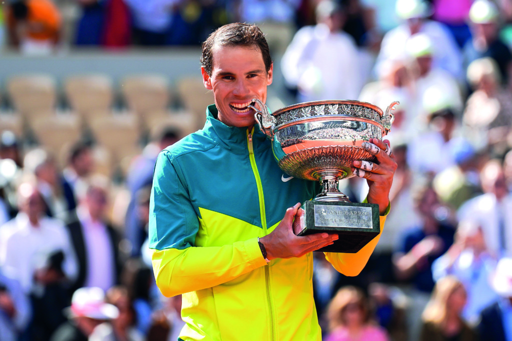 Portada: Rafael Nadal 12 shutterstock 2176615959