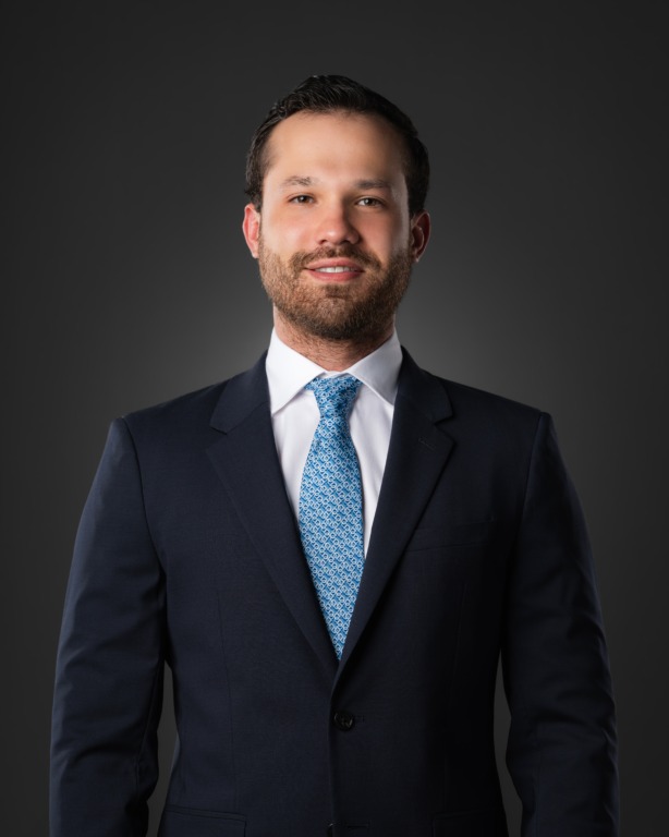 Diego Bisonó León: El arte de liderar con visión, resiliencia y propósito 1 Diego Bisno Leon Secuandaria