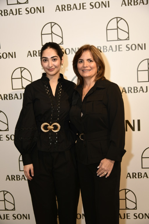 Arbaje Soni: La marca encuentra al diseño 3 Arbaje Soni - Graciela Abinader y Ingrid Elias
