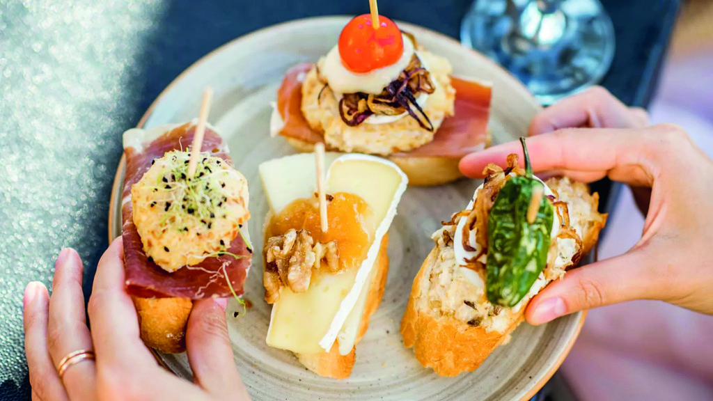 La vuelta al mundo a través de la gastronomía 2 Gastronomía