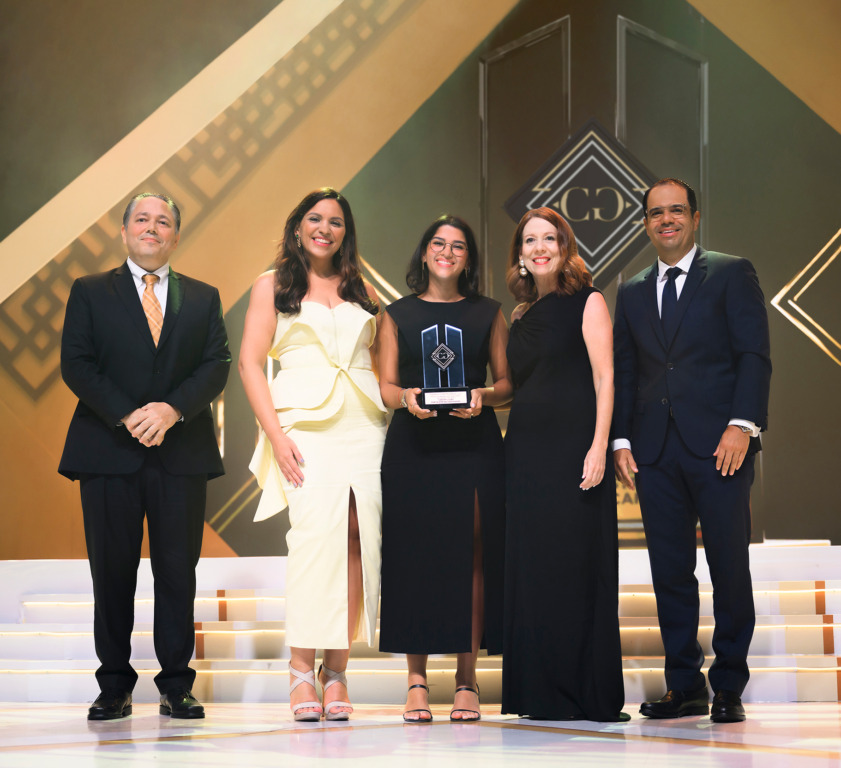Celebran Premios ConstruGala 2025 10 13. Luis Betances Nilsa Suarez Maria Fernanda Rosario Marivi Bonilla y Pantaleon Salcedo 1