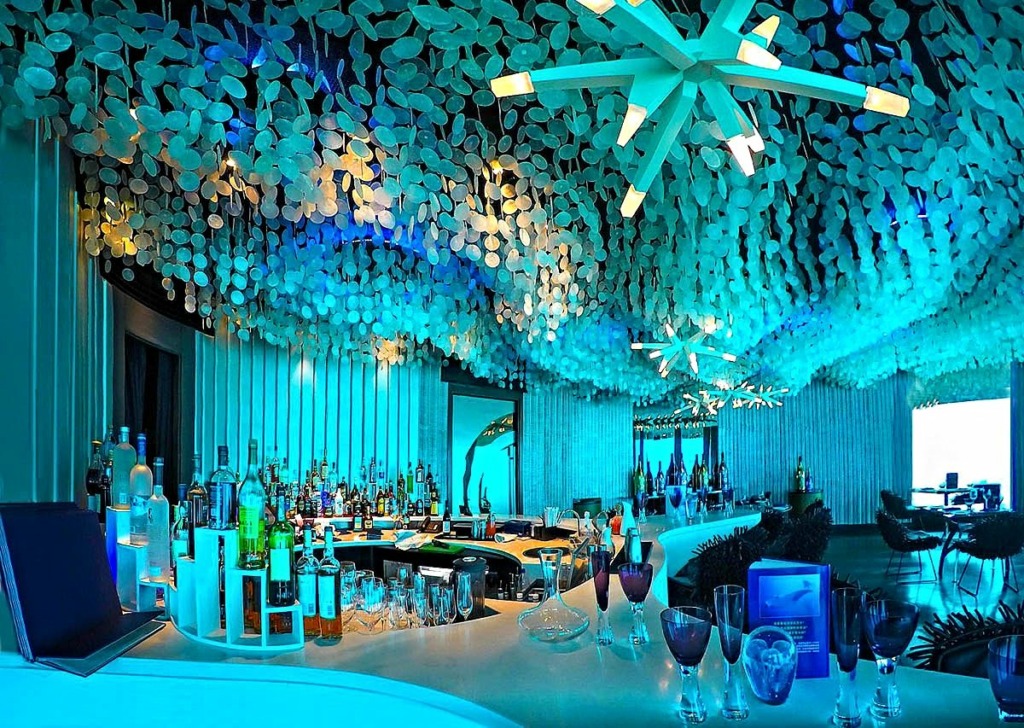 Subsix, Maldivas: Un club restaurante bajo el agua con interiores inspirados en corales y criaturas marinas. 4 1ab4110dedef66a3fa sub