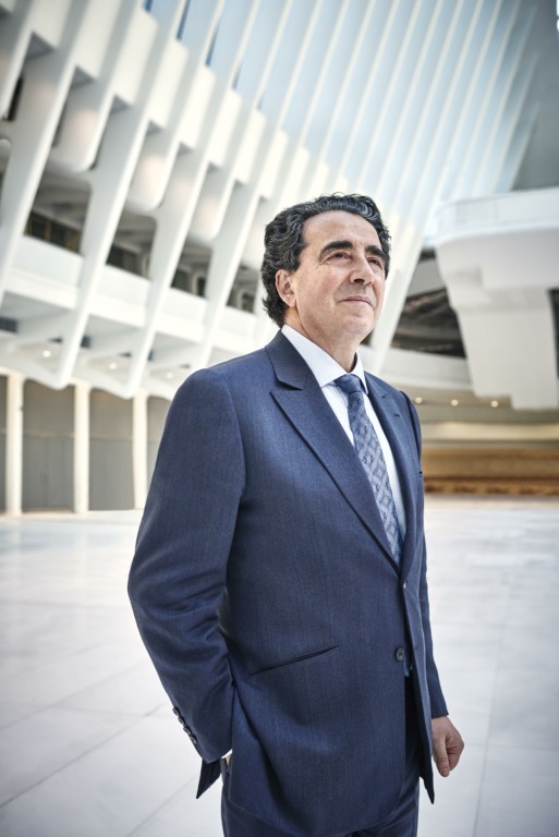 Santiago Calatrava: El arquitecto que hizo volar al concreto 5 Santiago Calatrava © Thomas Hoeffgen