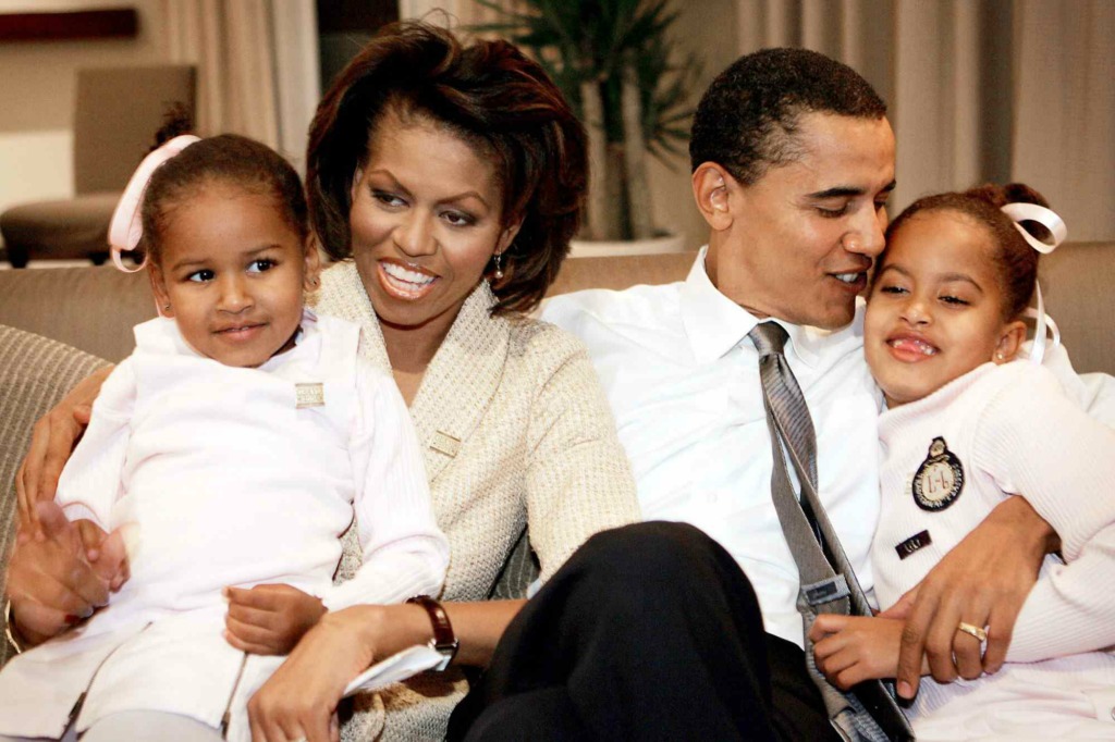 The Obamas: Unidad, amor y propósito: el legado que trasciende la Casa Blanca 2 barack obama 19 2000 bd00b9ad7f304ba8bb5ea12bf5bfe7ca