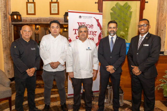 Juan Peña, Román Osamu, Carlos Mardones, Eduardo García y Manuel Jimenez