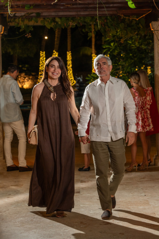 Puntacana Resort celebró la temporada navideña y la llegada del 2026 con experiencias memorables 2 Ana Maria Trujillo y Jose Francisco Arata