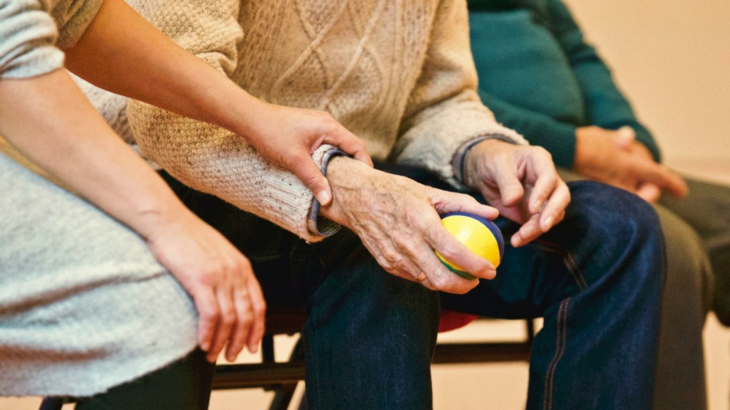 La importancia de agradecer y practicar la solidaridad en estas fechas 2 pexels matthiaszomer 339620