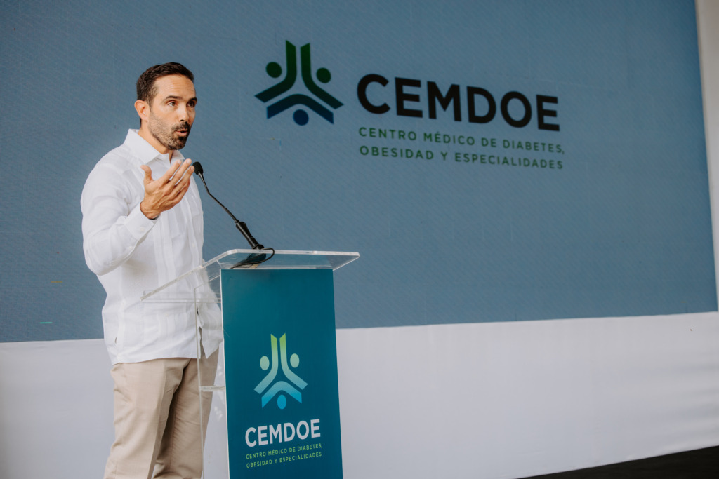 CEMDOE inaugura oficialmente su etapa hospitalaria acompañado de autoridades del sector 5 172 MCB 9445 CEMDOE Plasma 365 1