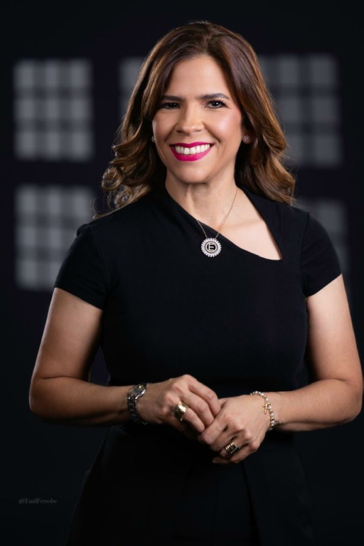 Principal - Erika Suarez Erika Suarez